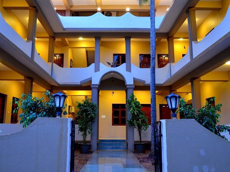 Hotel Garima Of Mandrem Esterno foto
