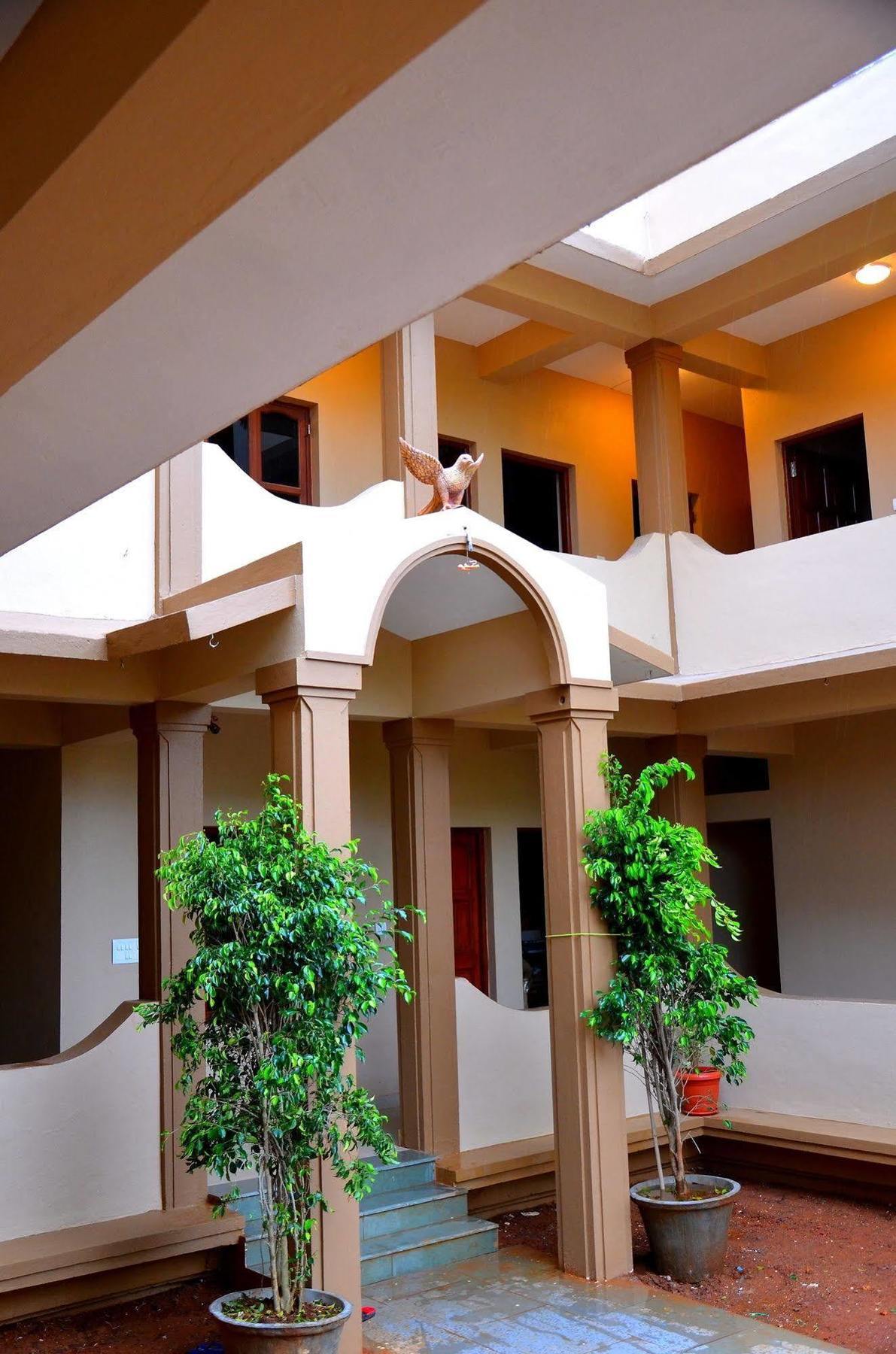 Hotel Garima Of Mandrem Esterno foto